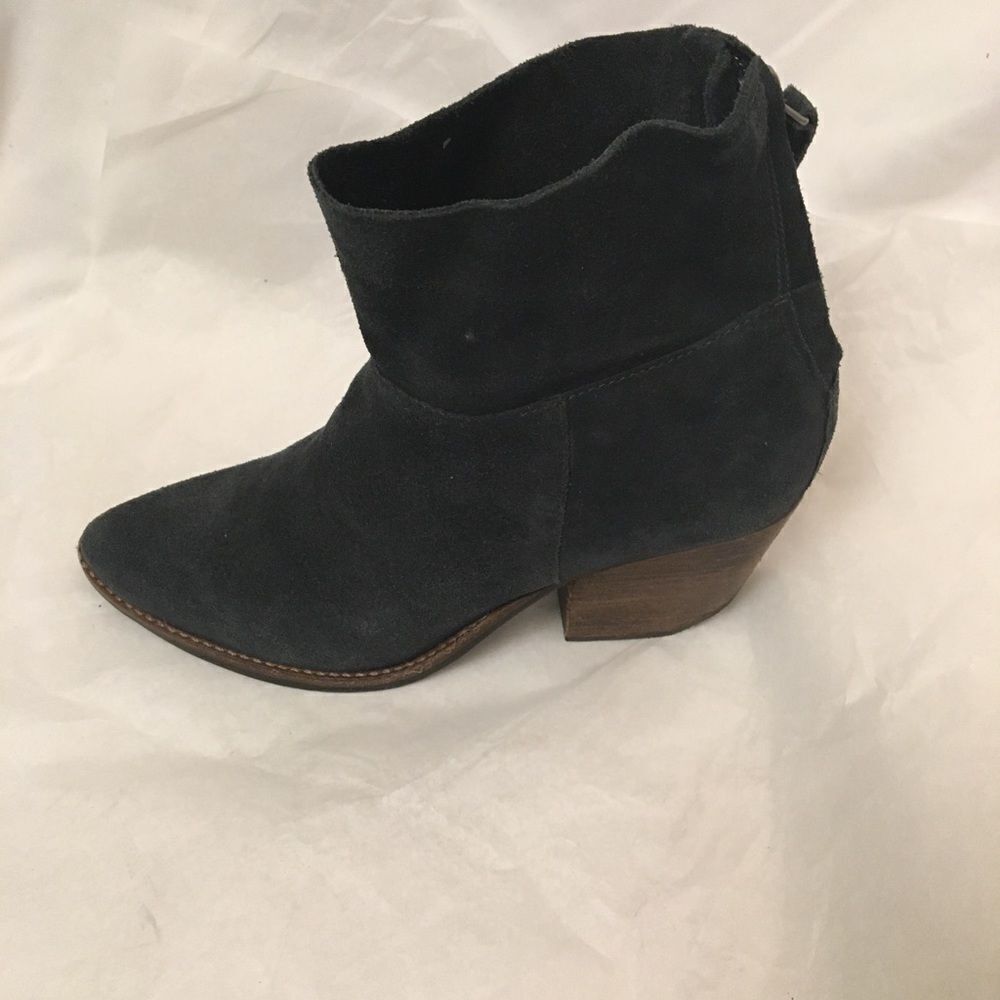 Matisse Western Premier Suede Heeled Ankle Boots Green 8M